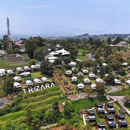 Trizara Resorts - Glam Camping Лембанг Экстерьер фото