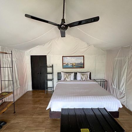 Trizara Resorts - Glam Camping Лембанг Экстерьер фото
