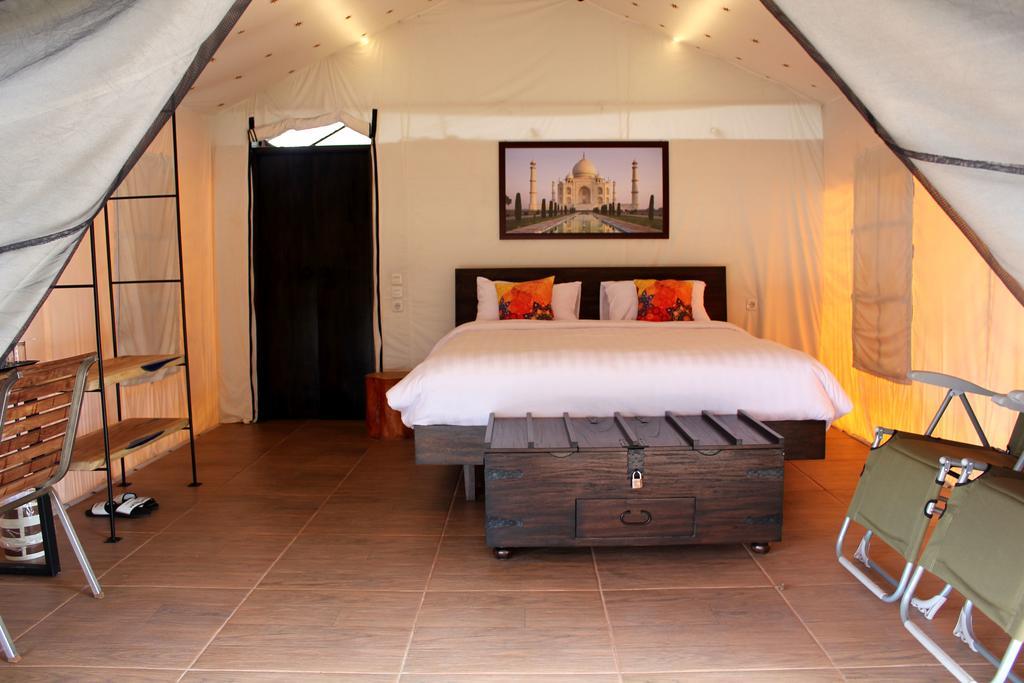 Trizara Resorts - Glam Camping Лембанг Экстерьер фото
